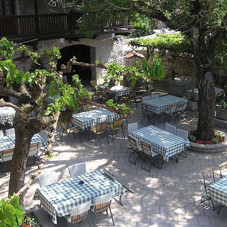 Guesthouse Domacija Sajna 세자나 외부 사진